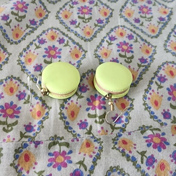 Green Macaron earings - Picture 2 of 4